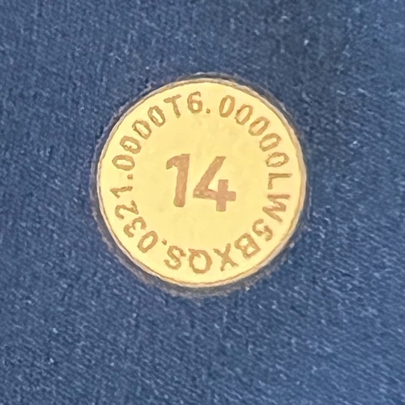 Lululemon Fast and Free High-Rise Tight- FLAWED - Picture 9 of 16